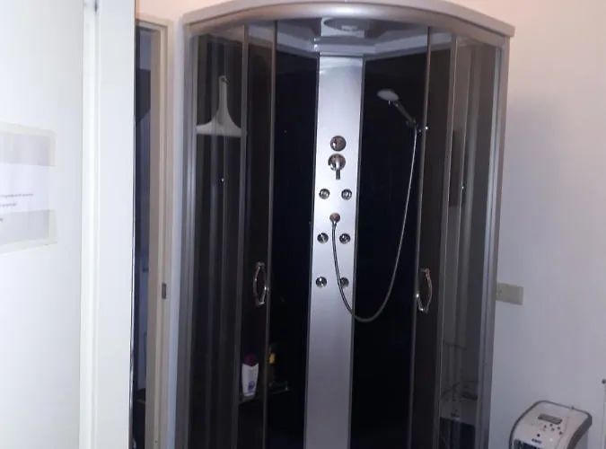 Apartment Vlak Bij Het